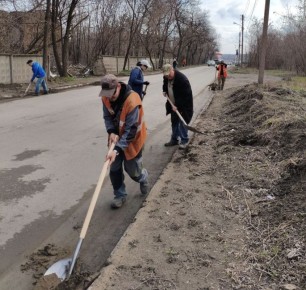 Коммунальными службами проведены работы на территории города
