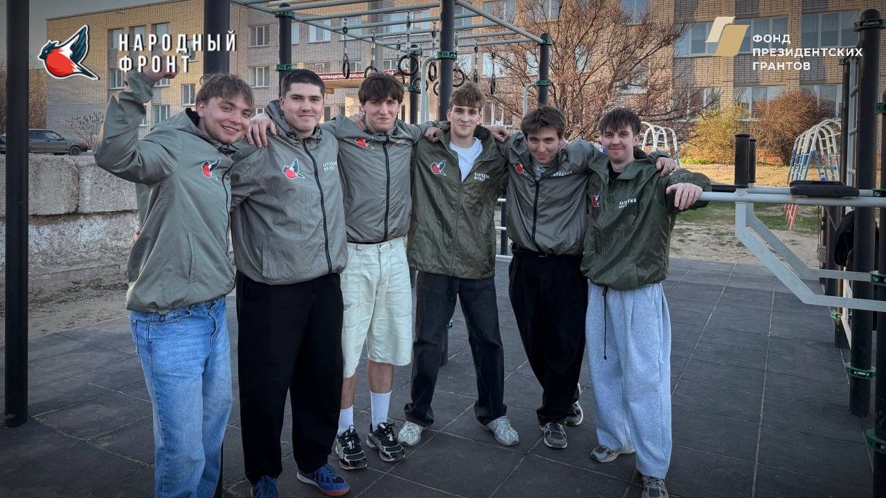 В преддверии Дня здоровья команда Молодёжки НФ из Алчевска провела тренировку на свежем воздухе!