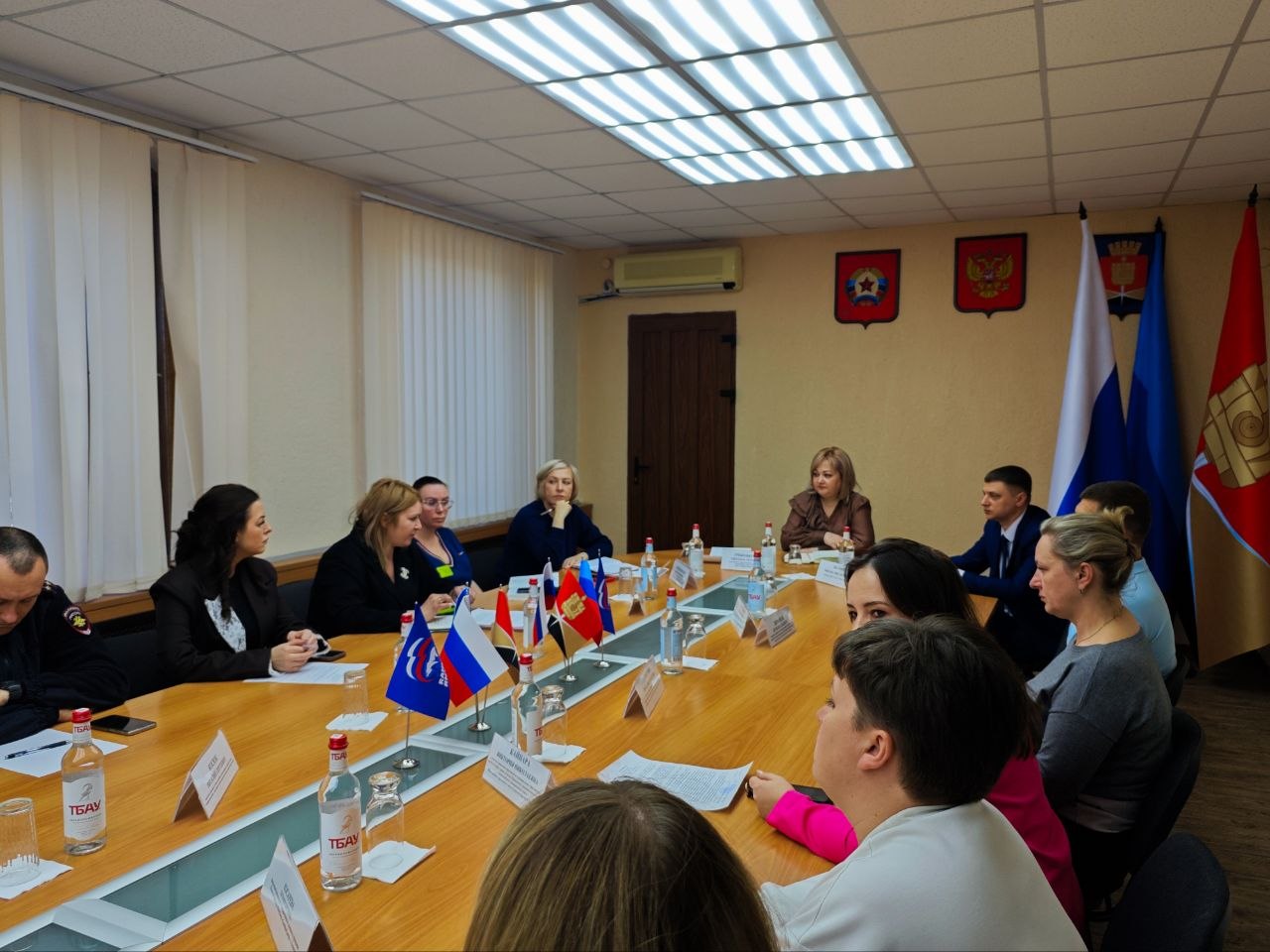 Светлана Гребенькова: Сегодня приняла участие в заседании городской комиссии по делам несовершеннолетних